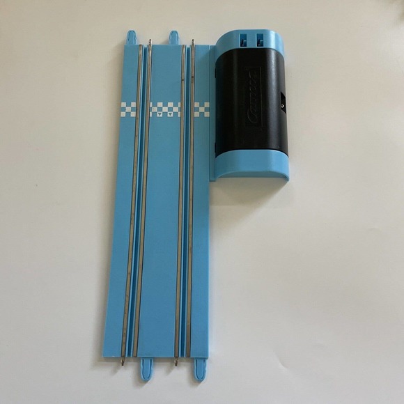 CARRERA TRACK Slot‎ Car Mario Brothers Blue Curves Straight UNTESTED Replacement - Picture 6 of 11